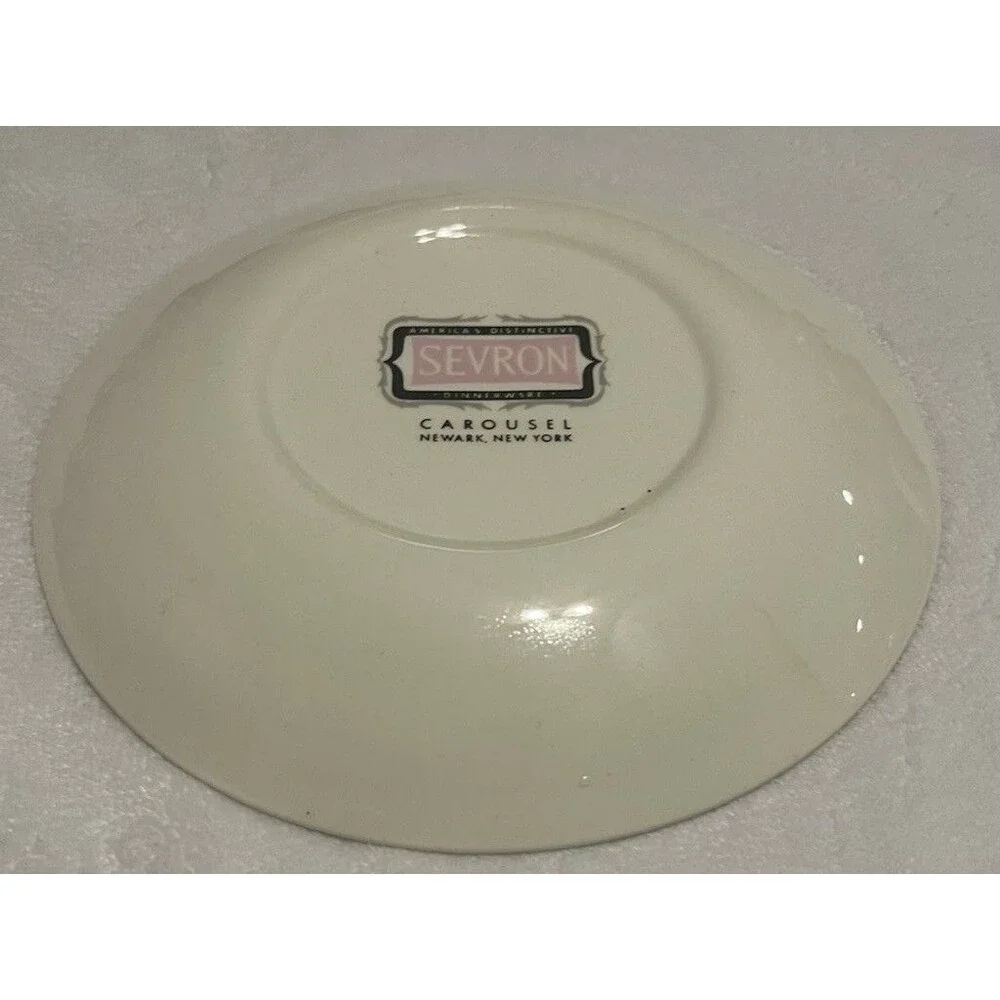 Sevron carousel ceramic